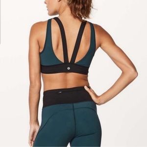 lululemon‎ Run The Day Bra Submarine 6
